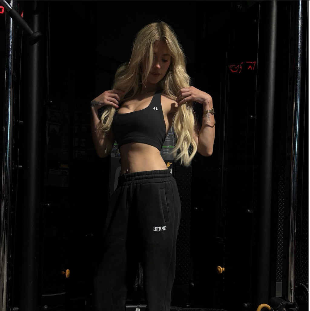 Ascend Sports Bra Midnight Black